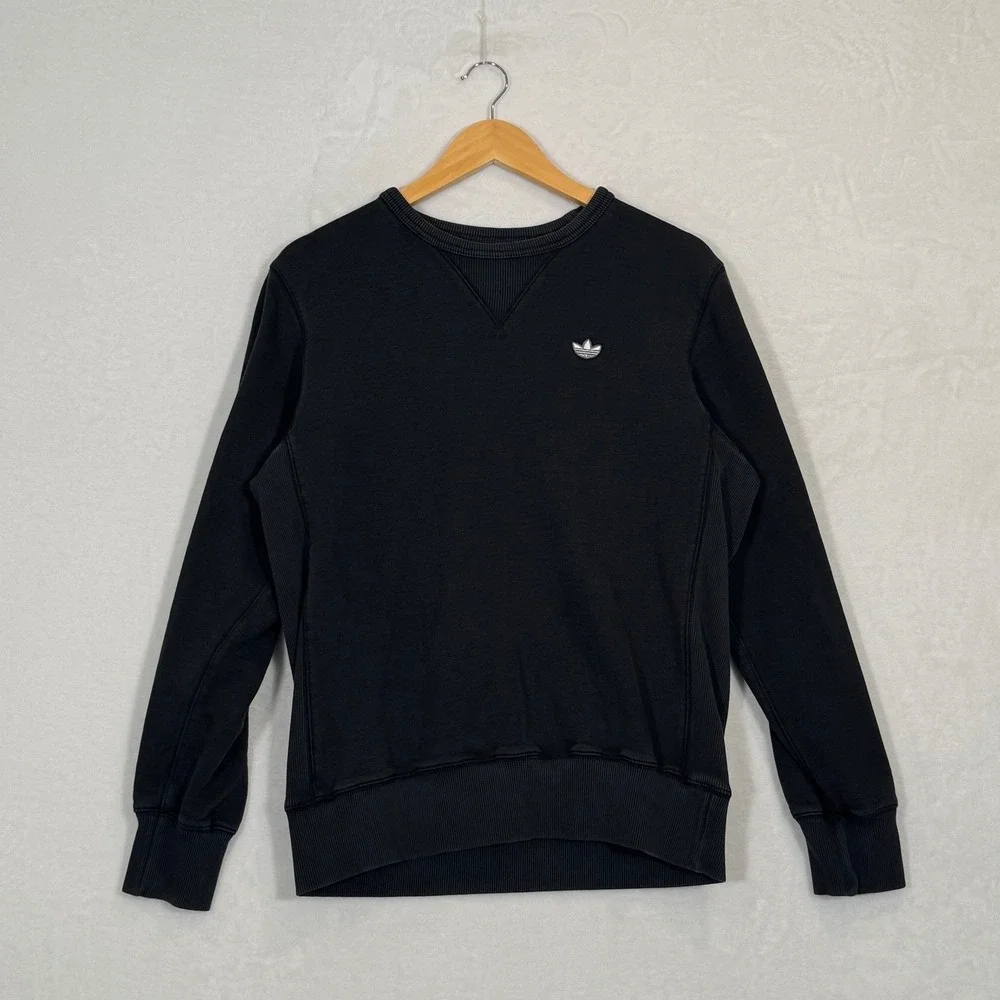Adidas Black Crewneck Sweatshirt M/L
